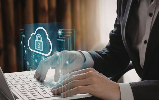 Validasi Keamanan Siber dan Enkripsi Cloud Data Industri